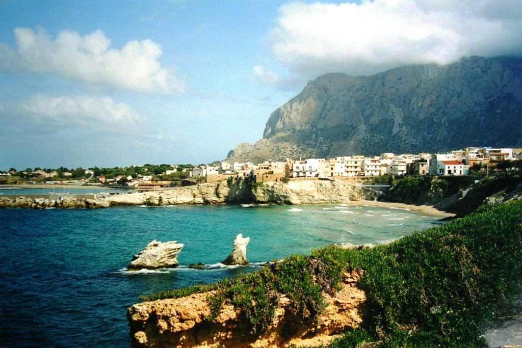 Casa Rosanna Hotell Terrasini Eksteriør bilde